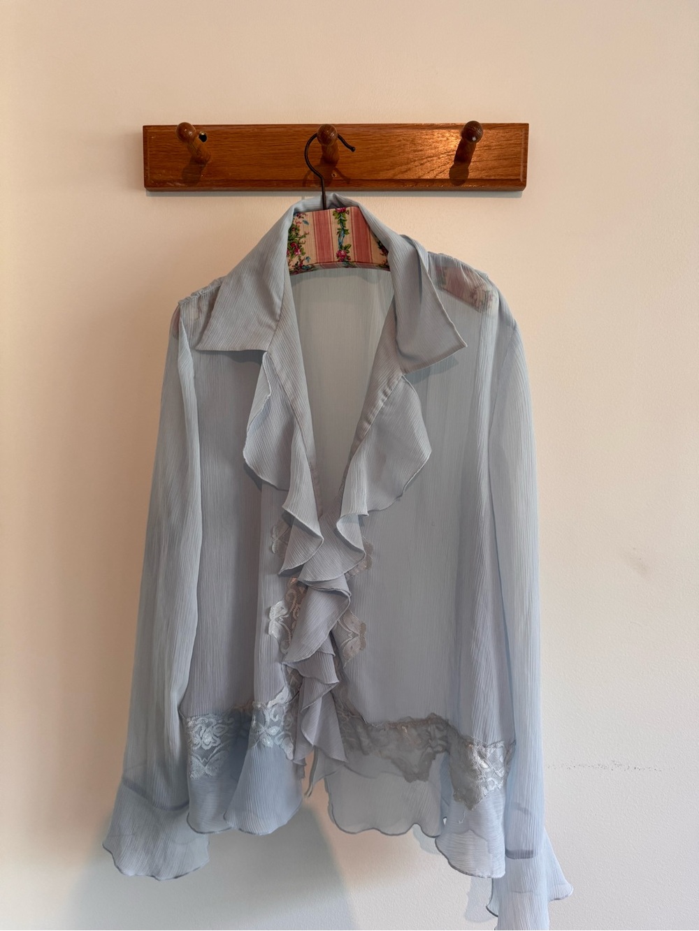 Très You Sheer Ruffle Lace Blouse Icy Blue Size 16 Y2K
